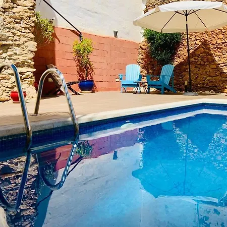 Atico, Terraza & Piscina By Boutique Lorca, * Нерха